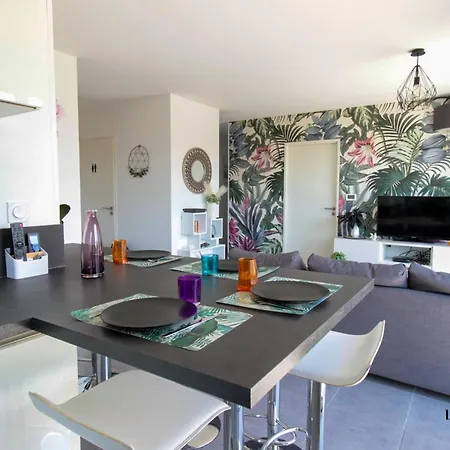 Urban Jungle Terrasse Clim Parking Apartment *