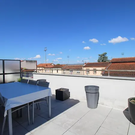 Апартаменты Urban Jungle Terrasse Clim Parking