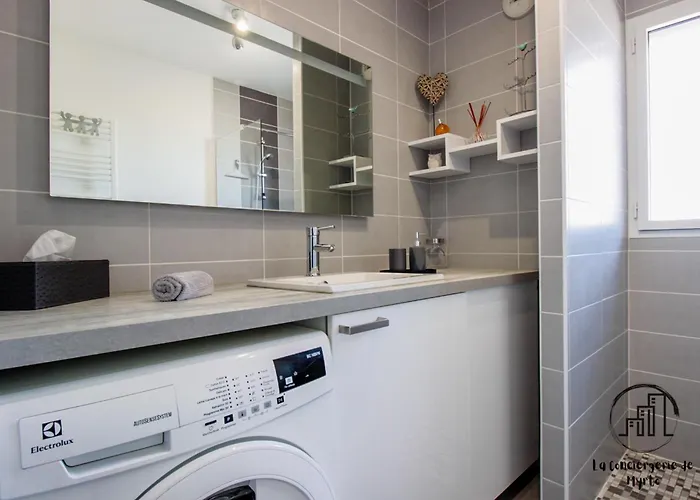 Urban Jungle Terrasse Clim Parking *